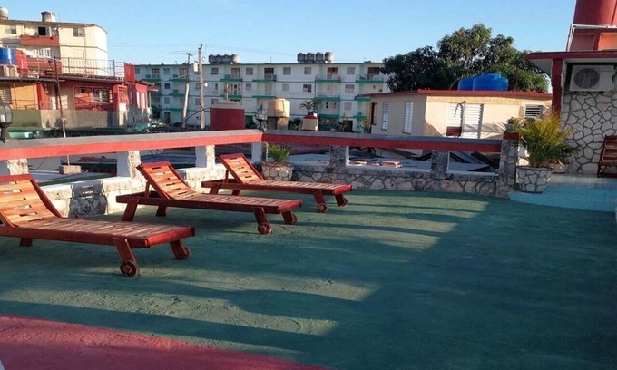 Municipality of Cienaga de Zapata House | Affordable Comfort at Hostal Franco Playa Giron