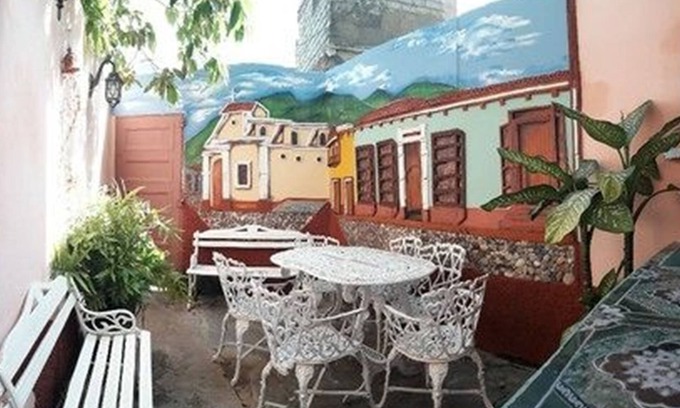 Trinidad Apartment | Cozy Hostal La Vero: Pet Friendly with Spa & Breakfast