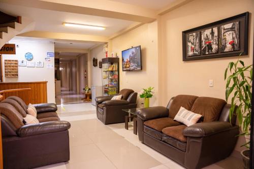 Nazca Hotel | Budget-Friendly Stay at Hostal Los Balcones for Families