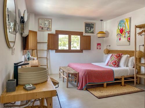 Sant Josep de sa Talaia Hotel | Stunning Oceanfront Retreat at Hostal Mar y Sal, 8.9/10