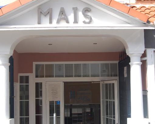 Numancia de la Sagra House | Budget-Friendly Hostal Mays with Family Amenities