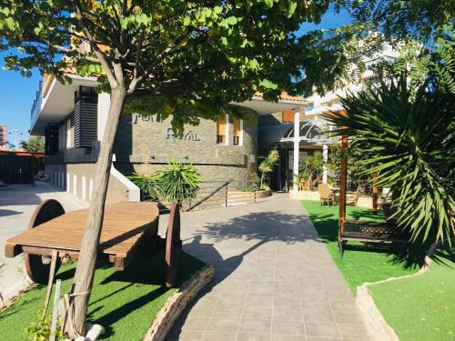 Cabo de las Huertas House | Oceanfront Bliss at Hostal Mont Royal: Rated 8/10