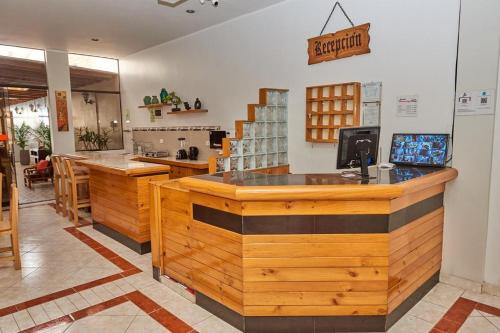 Camana Hotel | Family-Friendly Retreat at Hostal Montecarlo