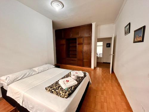 Popayan House | Top-Rated Hostal Morobik Ancestral: Pet-Friendly & Family Enjoyable