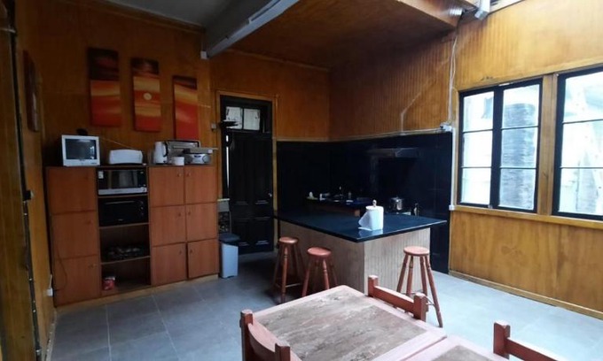 Playa Ancha House | Budget-Friendly Hostal Playa Ancha: Child-Friendly Escape