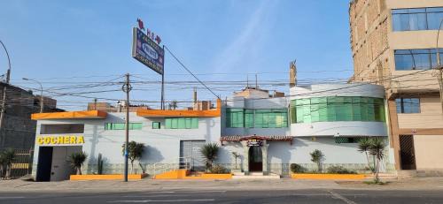 Callao House | Convenient Stay at Hostal Private-Ex Hostello LIMA Airport