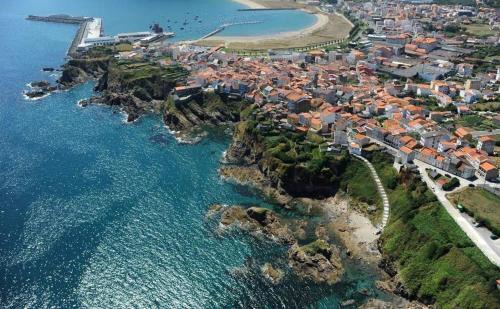 Carino House | Pet-Friendly Oceanfront Stay at Hostal Restaurante La Cepa