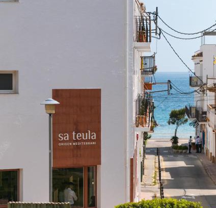 Llafranc Hotel | Unforgettable Stay at Hostal Sa Teula with Ocean Views