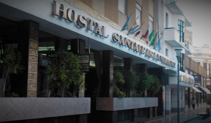 Santa Fe Hotel | Comfortable Retreat at Hostal Santa Fe De La Veracruz