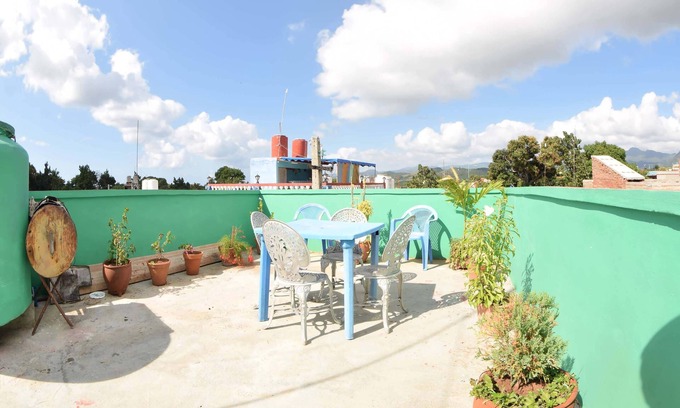 Trinidad House | Discover Comfort at Hostal Shalom with Spa & Family Amenities