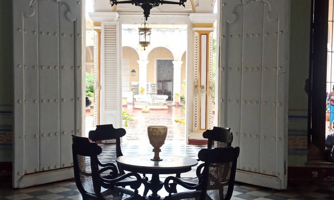 Trinidad House | Relax at Hostal The Terrace with Ocean Views & Spa