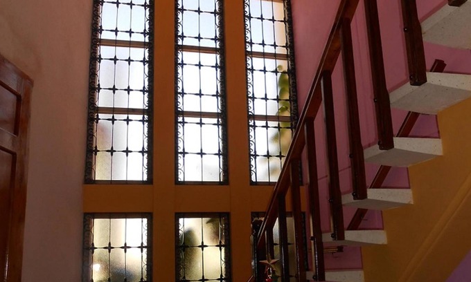 Cienfuegos House | Relax at Hostal Torre Sur: Family-Friendly with Spa & Breakfast