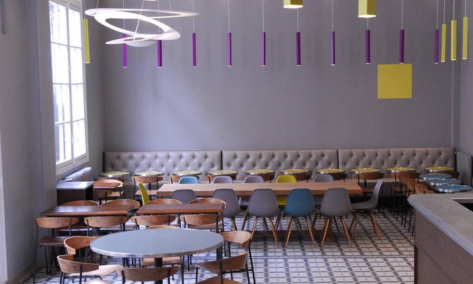 Quartier de la Plaine-de-Monceaux Hostel | Cozy Hostel for 5 Guests with Breakfast Included
