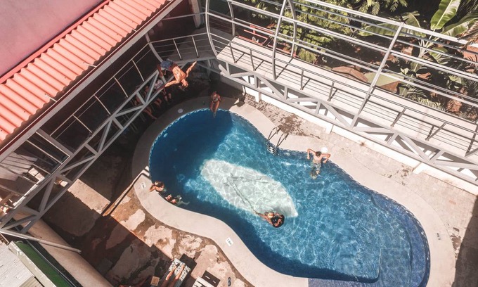 Jaco Hostel | Budget-Friendly Hostel for 8 Guests with Pool Access