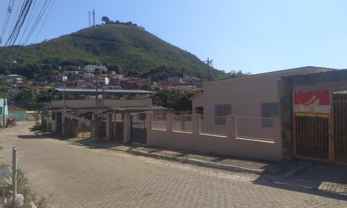 Caxambu House | Top-Rated Hostel Meu Cantinho: Family and Pet Friendly Stay