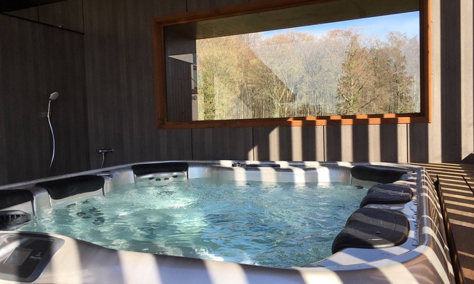 Arlon Hotel | Experience Hostellerie du Peiffeschof with Pool & Spa