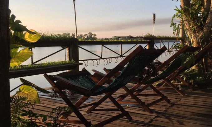 Gutierrez Zamora Hotel | Riverside Retreat: Guest Rated 10/10 with Hot Tub & Kitchen