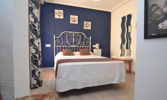 Arenas de San Pedro Hotel | Welcoming Hostería El Bodegón De Gredos for Families