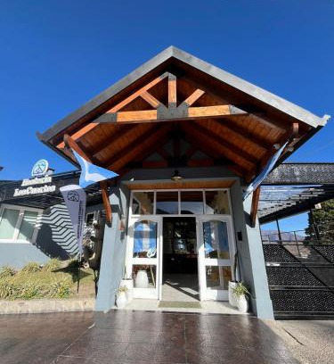 Tafi del Valle Hotel | Pet-Friendly Hosteria Los Cuartos with Family Amenities