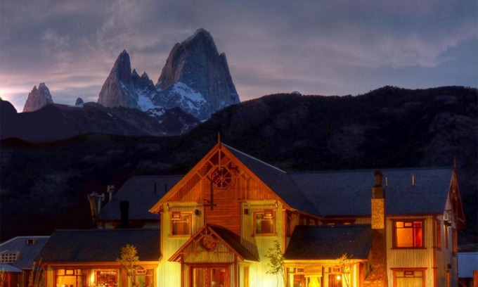 El Chalten Hotel | Discover Hosteria Senderos: Family-Friendly with Breakfast