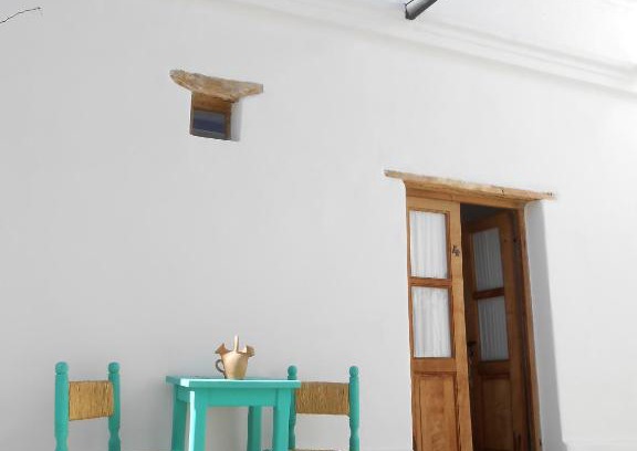 Cachi Hotel | Exceptional Hosteria Villa Cardon: Child-Friendly & Hot Tub