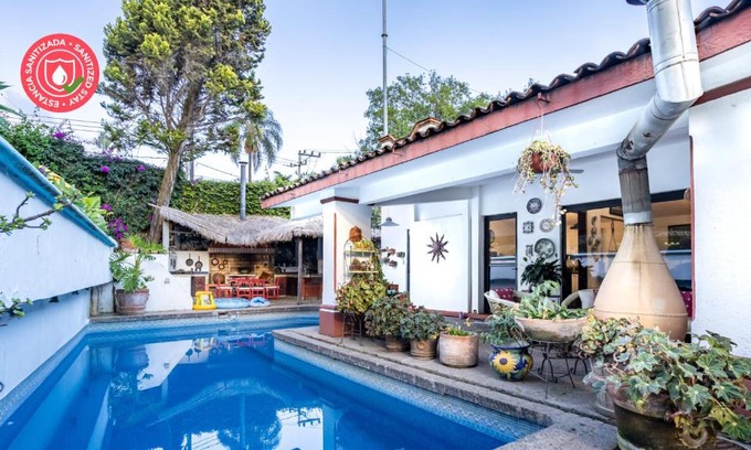 Rancho Cortes House | Relax at HostPal Casa La Glorieta with Pool & Family Fun