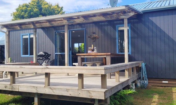 Matarangi House | Cozy Retreat at Hosts on the Coast - A Honey on Manuka