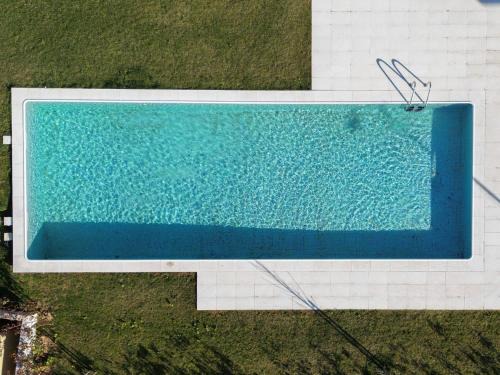 Vila Nova de Gaia Apartment | HostWise - Modern Flat w/Balcony, Garage & Pool