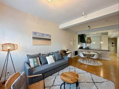 La Coruna Apartment | Discover Family-Friendly Stays at Hosuingcoruña Castiñeiras