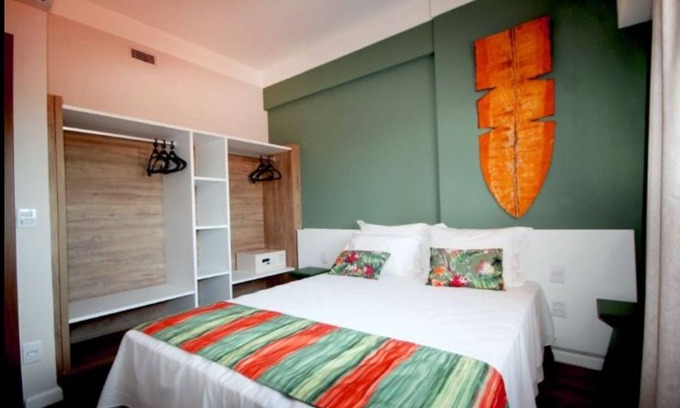 Olimpia Apartment | Relaxing Hot Beach Olímpia with Pool & Park Tickets Included