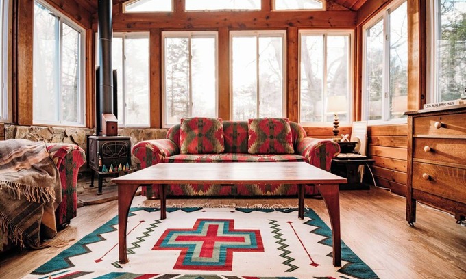 Tobyhanna House | Insta-Worthy Retro Gem with Pool & Scenic Lake Views