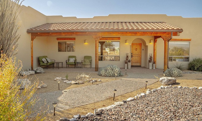 Cornville House | Relaxing Oasis with Hot Tub Near Sedona & Vineyards