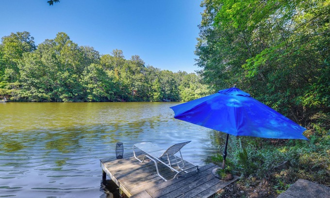 Chesapeake Ranch Estates-Drum Point House | Hot Tub + Beach Access: Lakefront Getaway in Lusby