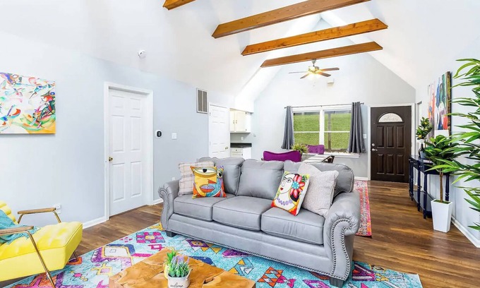 Kabletown Cabin | Cozy Cabin with Hot Tub, Game Room & Pet-Friendly Perks