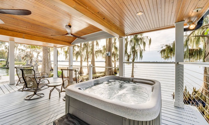 Cypress Gardens Apartment | Idyllic Lake Eloise Retreat with Spa and Breakfast Included
