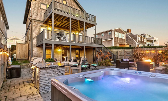 Easton's Point House | Hot Tub, Fire Pit, Pool Table, Beach Views