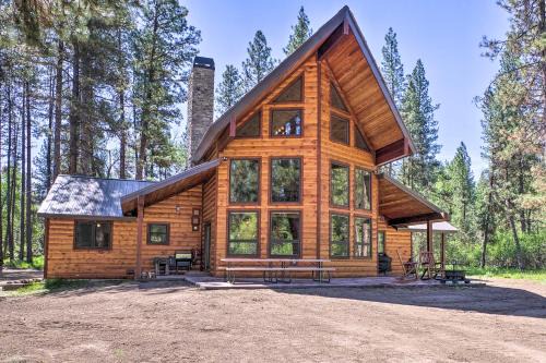 Garden Valley House | Beautifully Renovated Garden Valley Cabin with Hot Tub