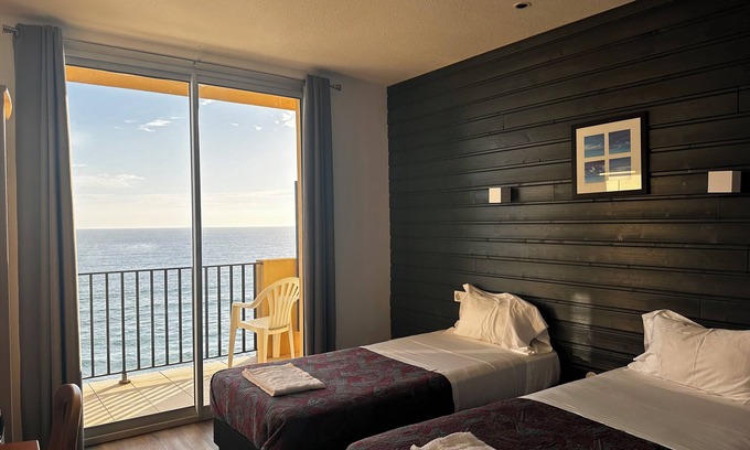 Sagone Hotel | Relax at Hotel à Rena d'Oru with Pool & Family Amenities