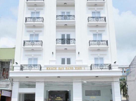 Chau Doc Hotel | Cozy Hotel Đăng Khôi Núi Sam with Breakfast & Family Fun