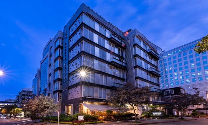 Chico Reservado Hotel | Elegant Hotel 100 Luxury Suites with Spa & Pet-Friendly Stays