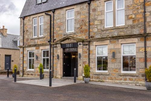 Archiestown Hotel | Experience Hotel 1881 of Speyside: Family-Friendly Comfort