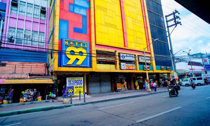 Manila Hotel | Budget-Friendly Stay at Hotel 99 Monumento with Breakfast