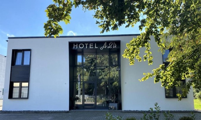 Glinde Hotel | Discover Hotel A24 bei Hamburg: Pet-Friendly & Family-Ready
