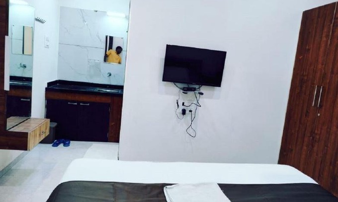 Hatkalangda Hotel | Family-Friendly Aamarai Resort in Beautiful Aamraai
