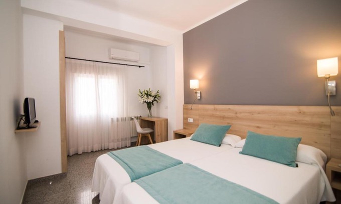 Plaza de Toros Hotel | Wheelchair Accessible Hotel Abelay with Breakfast Included