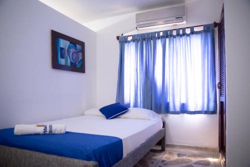 Caucasia Hotel | Comfortable Hotel Acapulco Caucasia with Breakfast & Hot Tub
