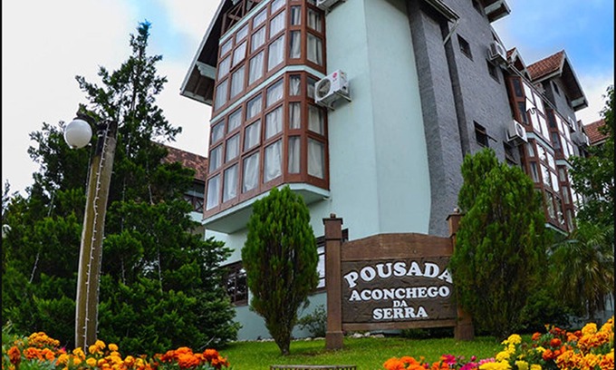 Carniel Hotel | Discover Hotel Aconchego da Serra: Pool & Breakfast Included