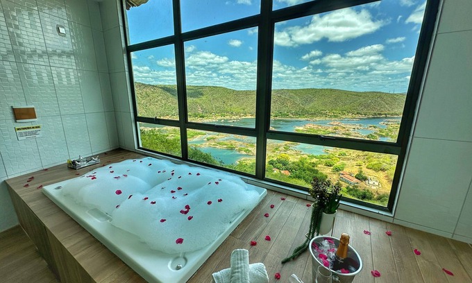 Piranhas Hotel | Relaxing Retreat at Hotel Aconchego do Velho Chico