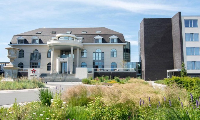 Middelkerke Hotel | Discover Hotel Acropolis: Family-Friendly Ocean Views