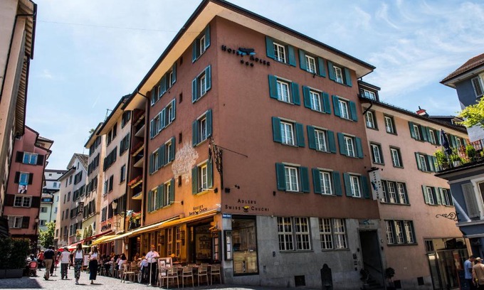 Niederdorf Hotel | Discover Hotel Adler Zürich: Pet-Friendly & Family Welcoming
